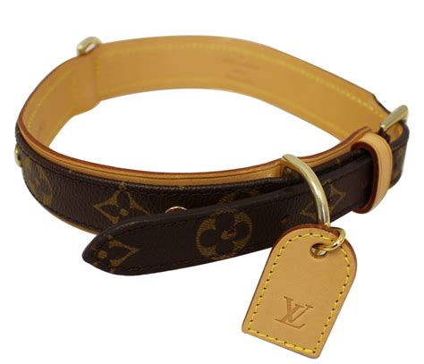 dog accessories louis vuitton|Louis Vuitton dog collar sizes.